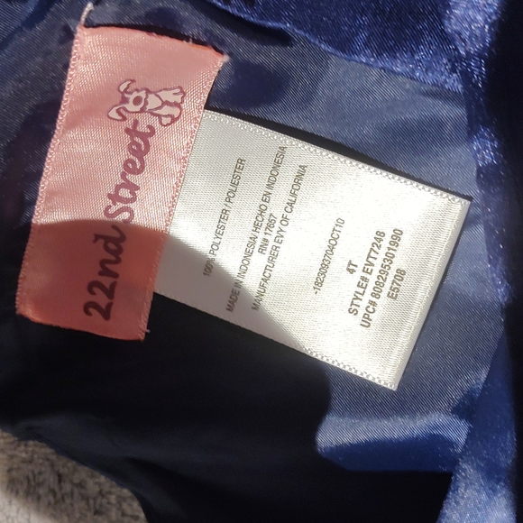 Blue/White dress - Picture 5 of 9